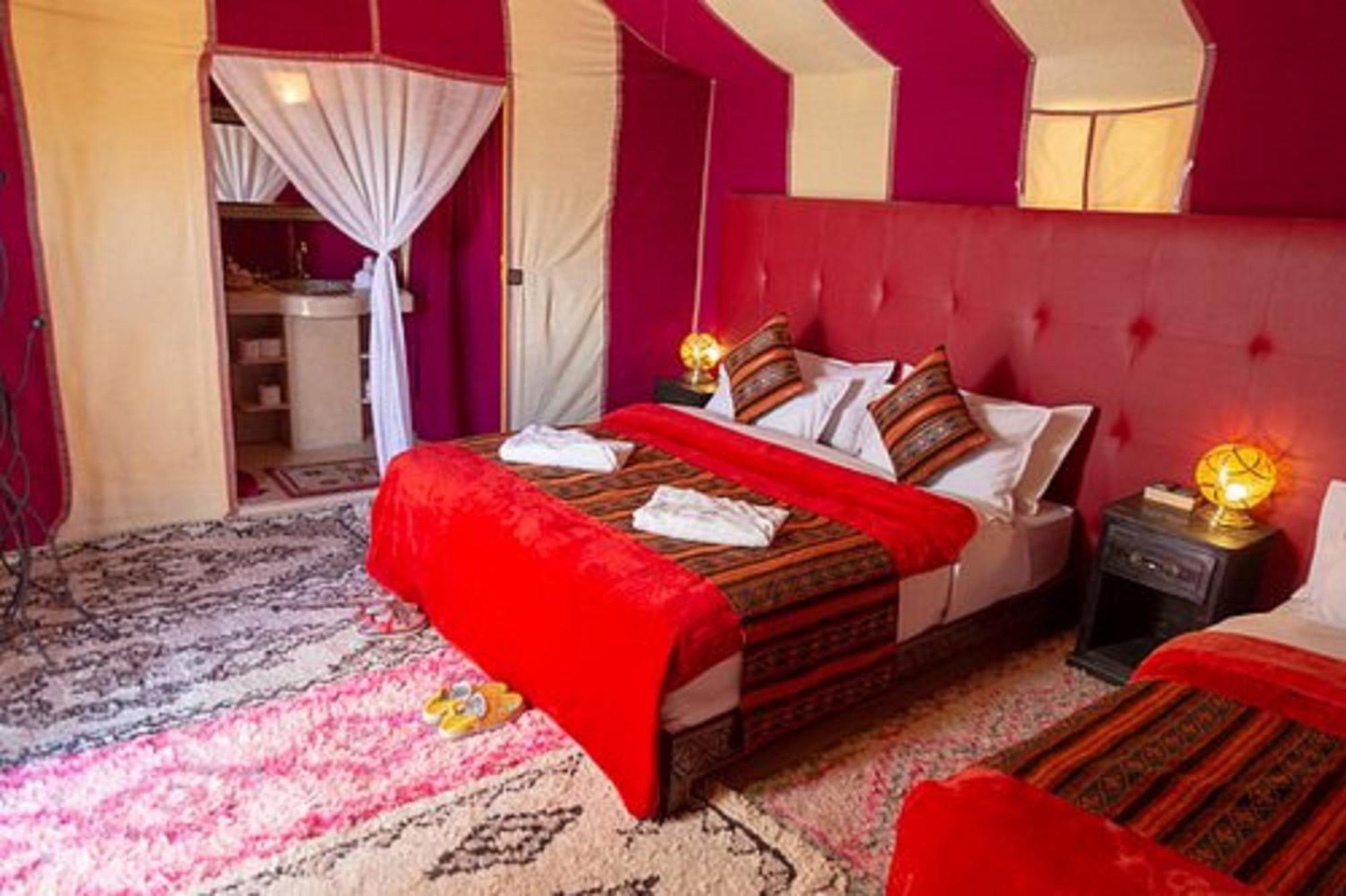 Camp Under Stars (Adults Only) Hotel Merzouga Buitenkant foto